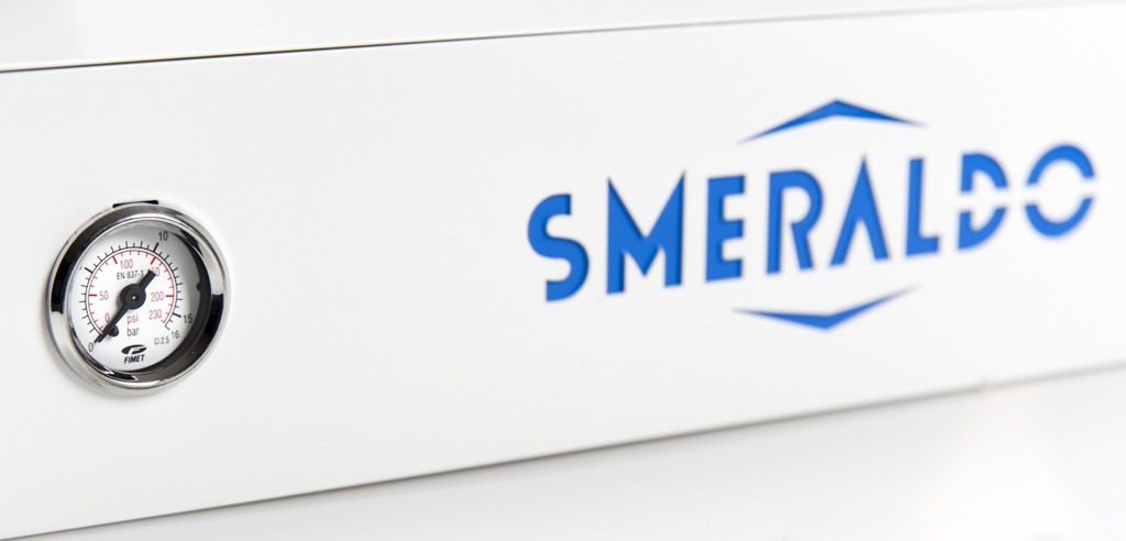 Dettaglio fronte osmotizzatore smeraldo